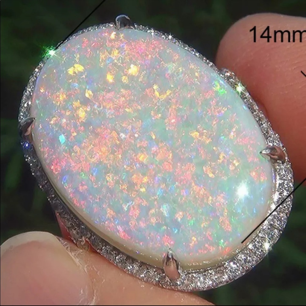 ¥ NEW HUGE OPAL DIAMOND SILVER HALO RING - Picture 3 of 5